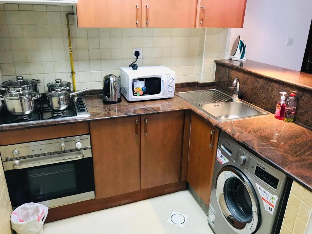 Marina Diamond 2 Apartment Дубай Екстериор снимка